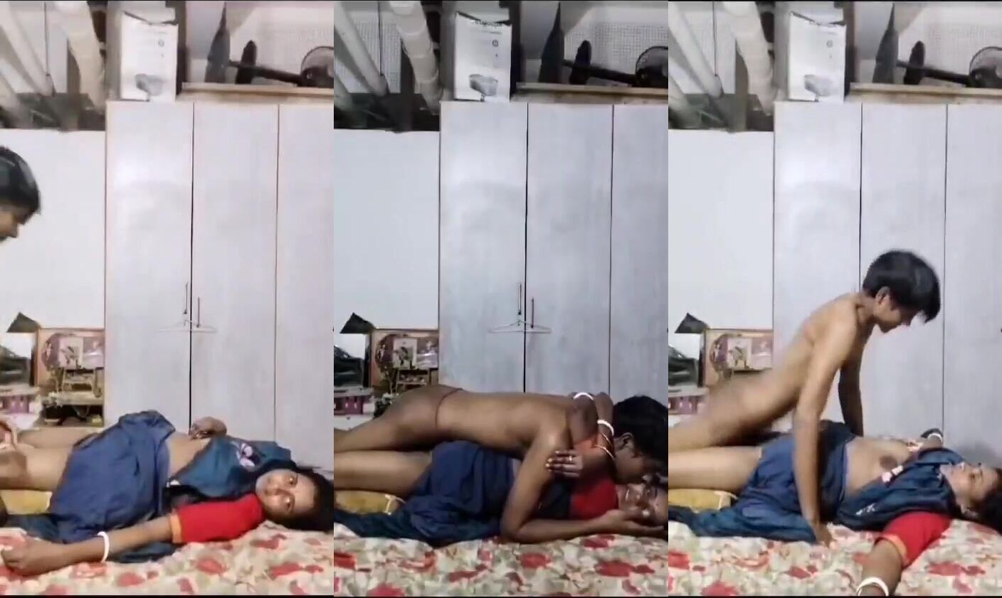 Desi49 Aunty Fucking Cock in Front of Husband