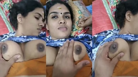 Big Boobs Mallu Bhabhi’s Lover Plays