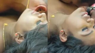 Tamil MMS Of Sexy Girl Fucking Outdoor & Moaning